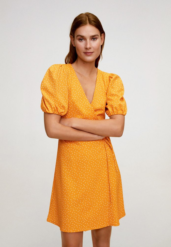 Платье Mango бежевое