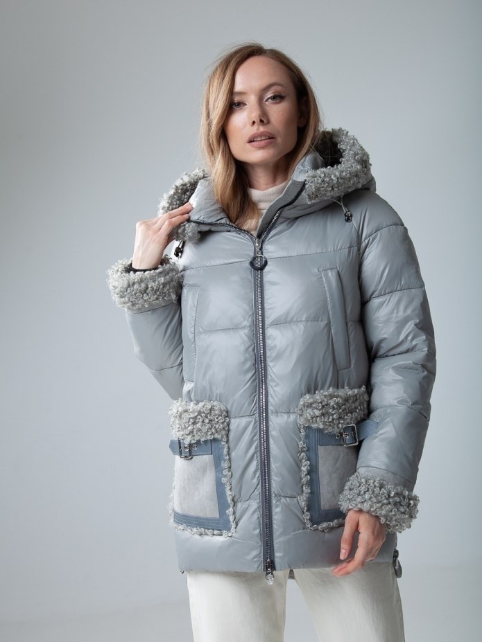 Куртки зимние женские с мехом