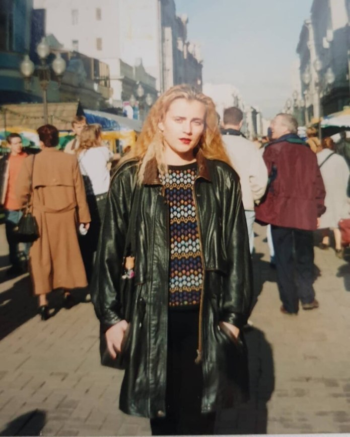 Мода 90е в России