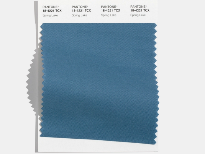 Pantone 2022 зима 2021-2022
