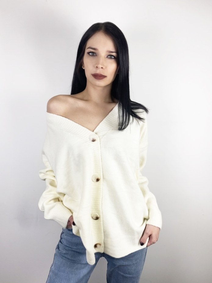 Свитер крупной вязки женский