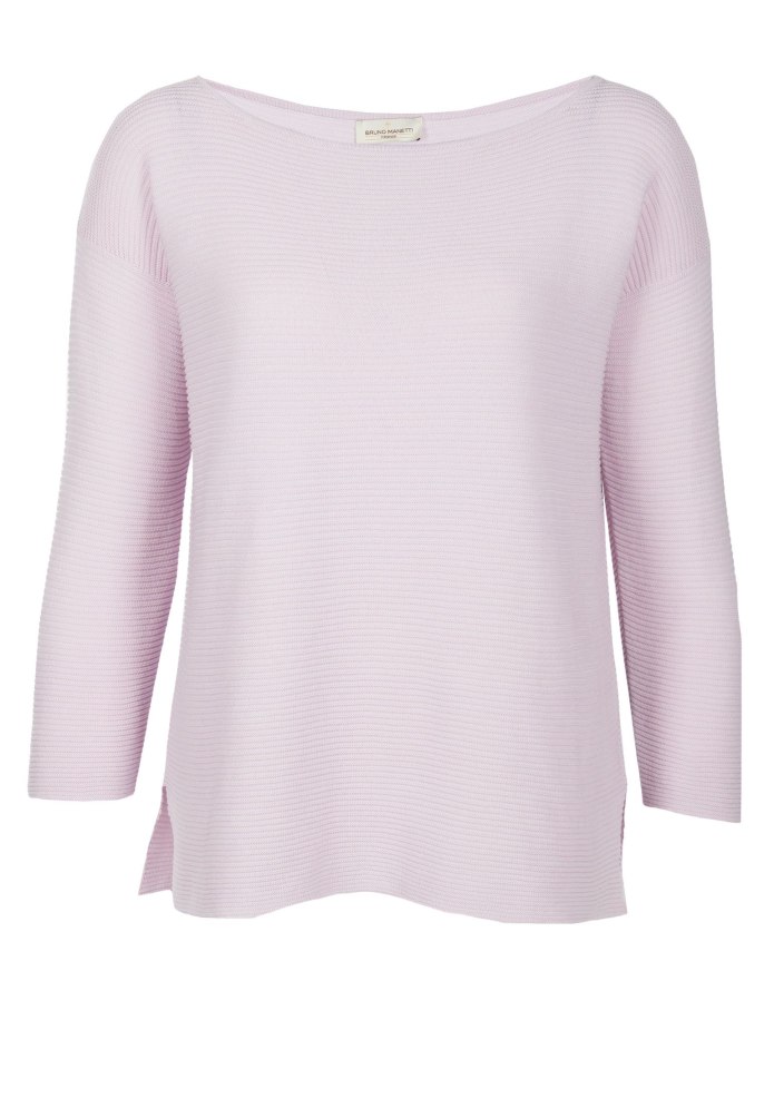 Розовый ажурный свитер