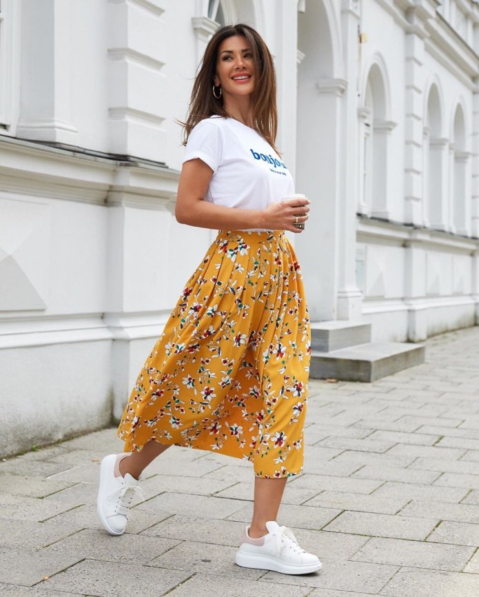 Джинсы слоучи Zara