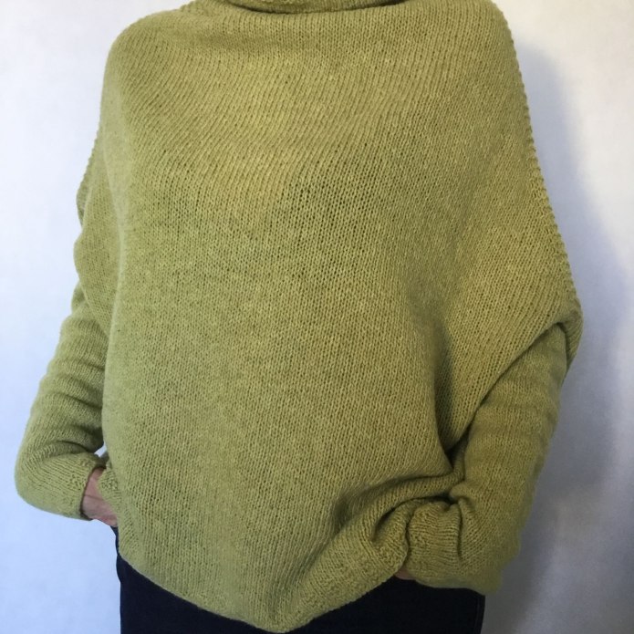Свитер Cocoon Sweater