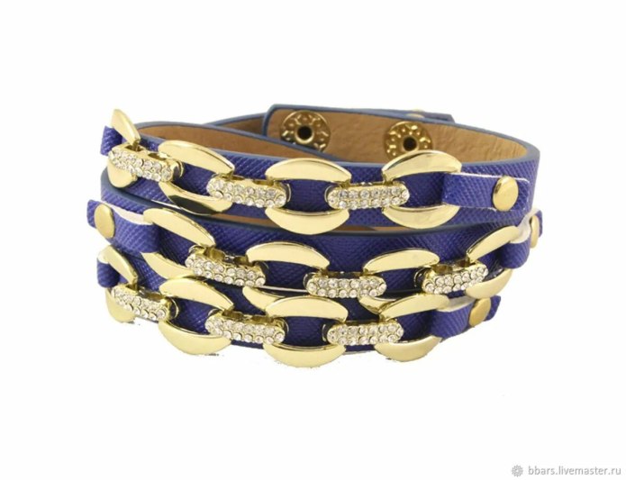 Винтажный браслет с подвесками