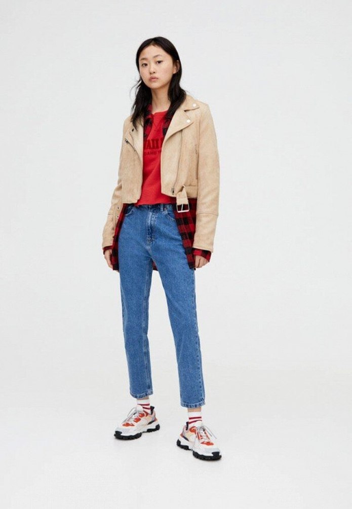 Куртка Pull and Bear женская черная