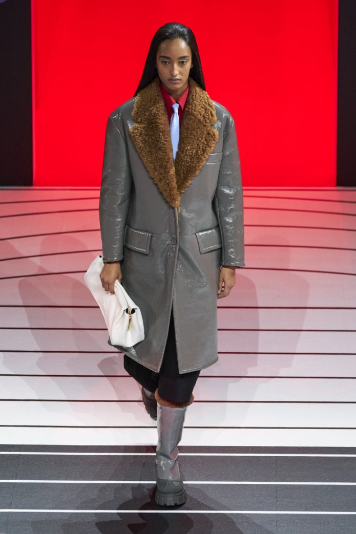 Картуз Max Mara 2019