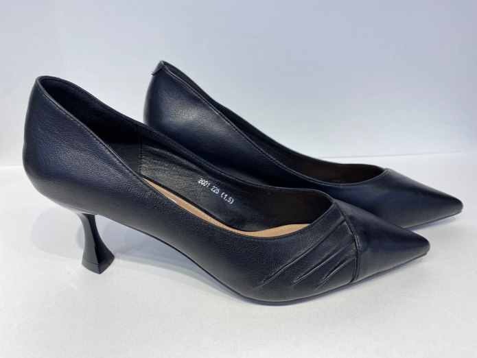 Туфли Christian louboutin, модель «Pigalle»