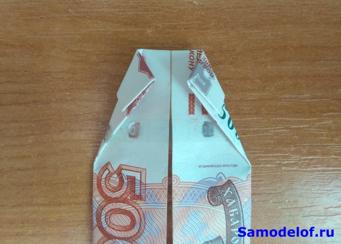 Рубашка из доллара с галстуком