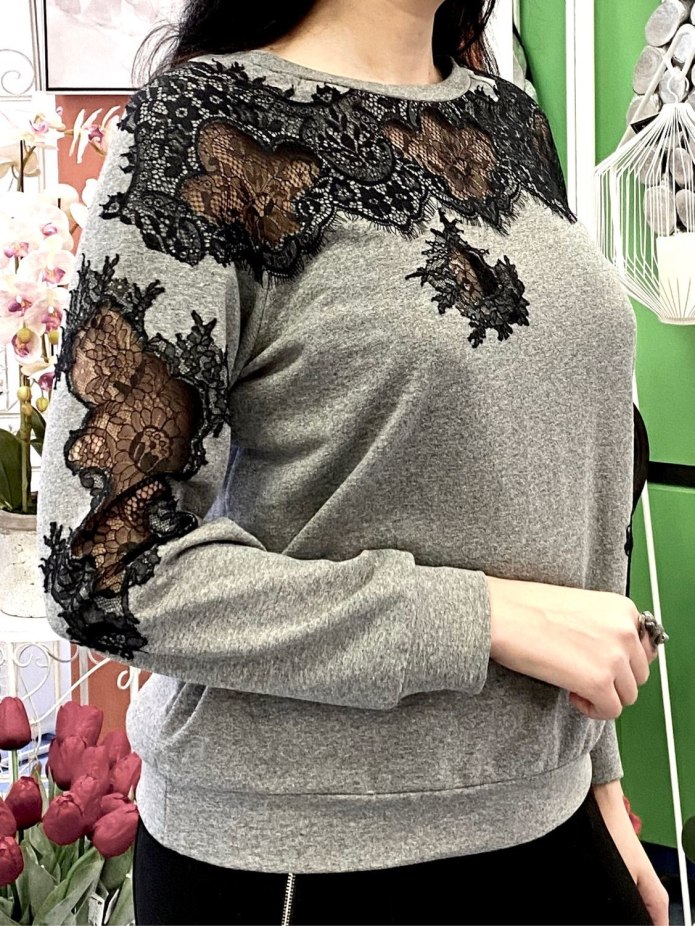 Коралловый ажурный джемпер