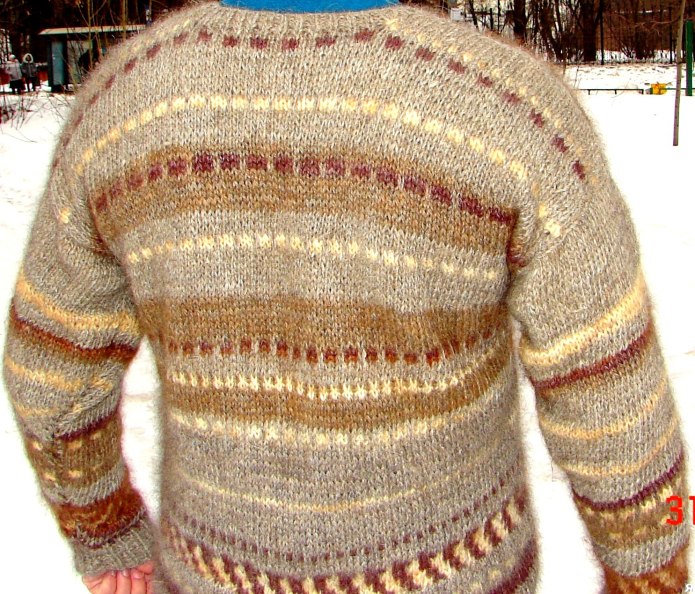Пуловер женский