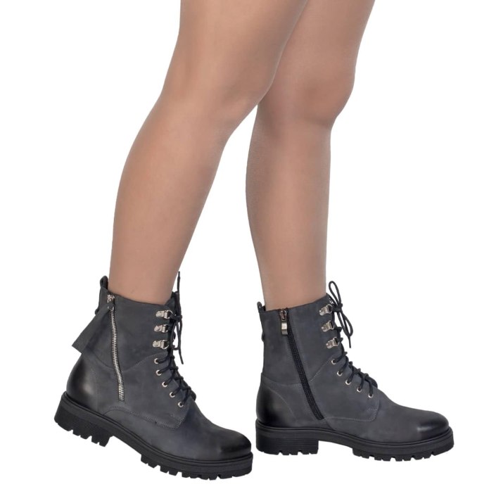 Chelsea Boots trends