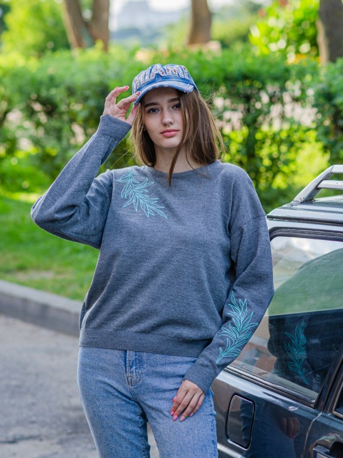 Women souffle Yarn Hooded Tunic