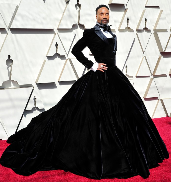 Билли Портер в платье от Christian Siriano
