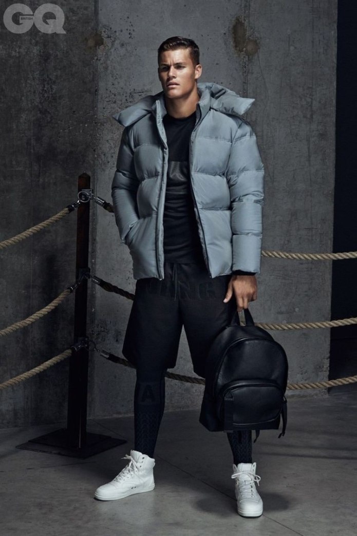 Alexander Wang пуховик мужской
