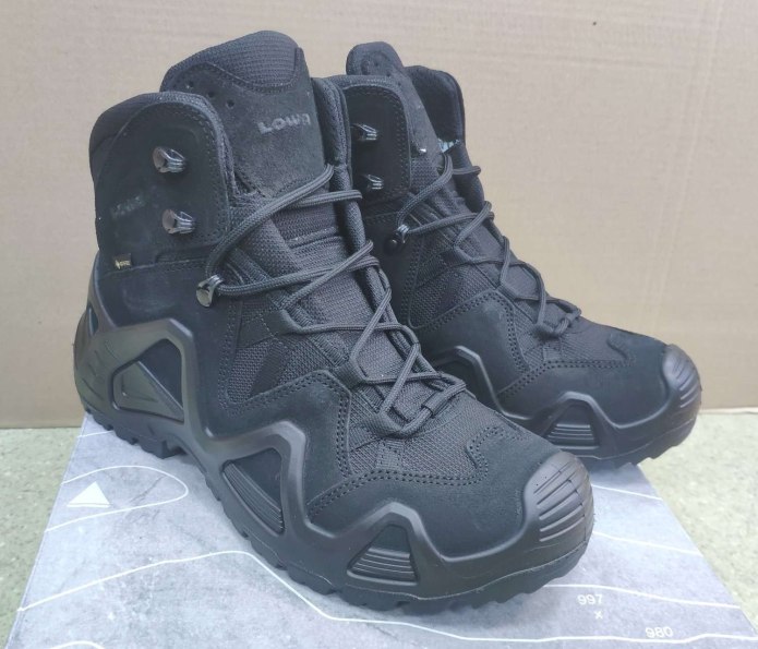 Ботинки Lowa Zephyr GTX