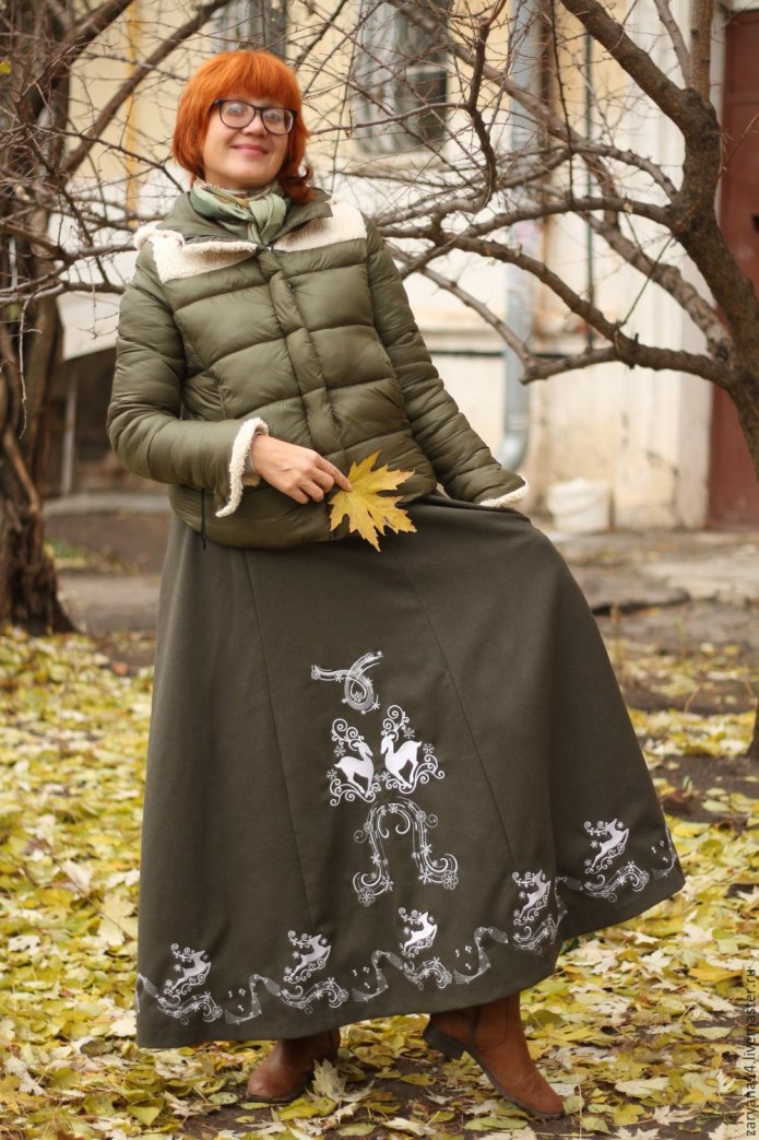 Юбка стеганая длинная
