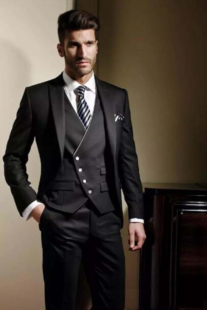 Костюм тройка Hugo Boss