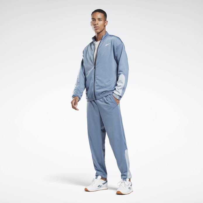 Костюм Reebok мужской с плавным переходом