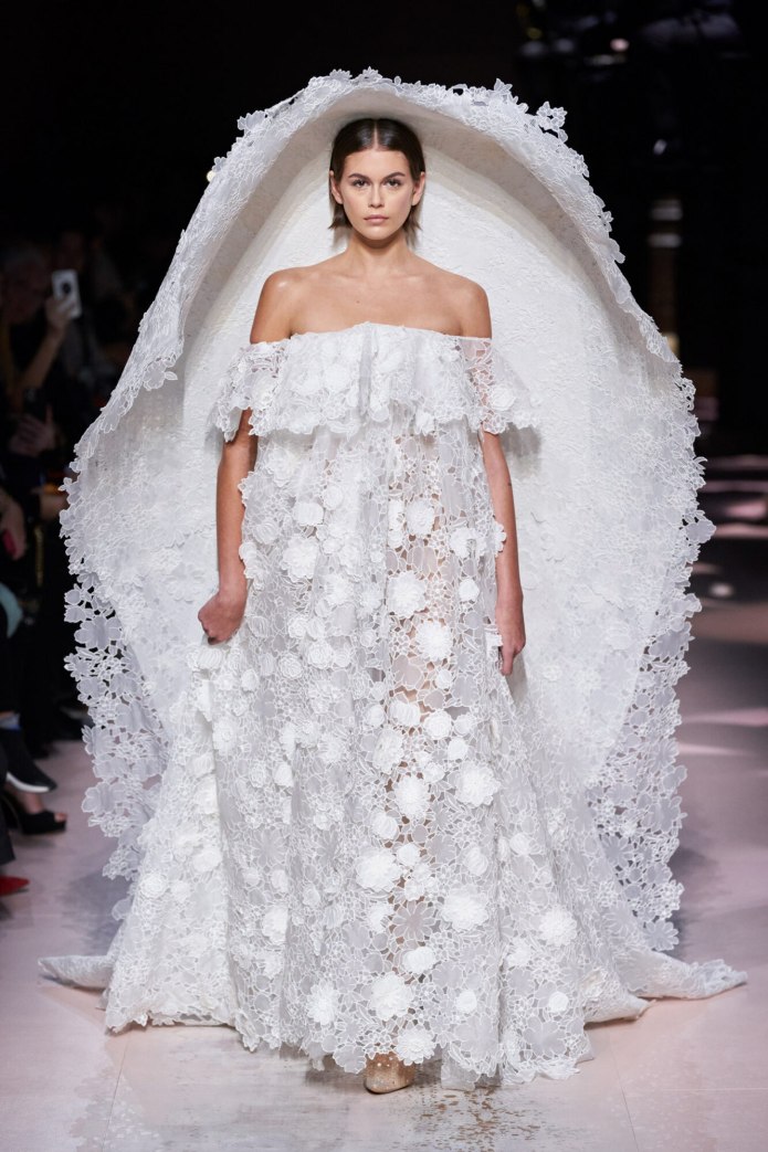 Richard Quinn Fall 2020 Fashion show