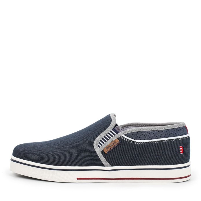 Слипоны Lacoste Marice