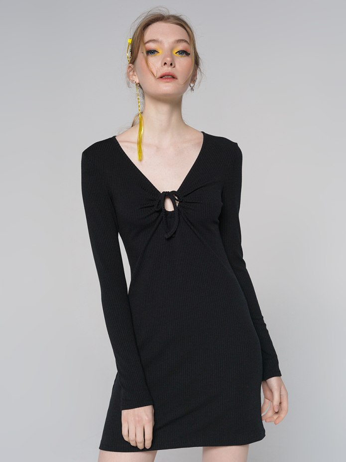 Платье твое черное