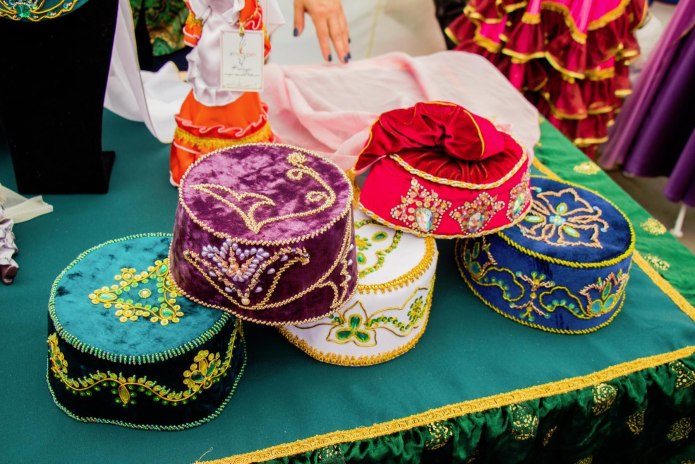 Сарауц татарский головной убор