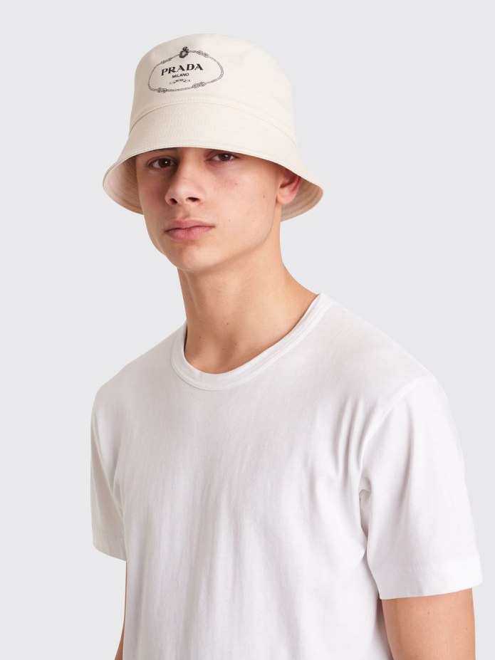 Панама Prada