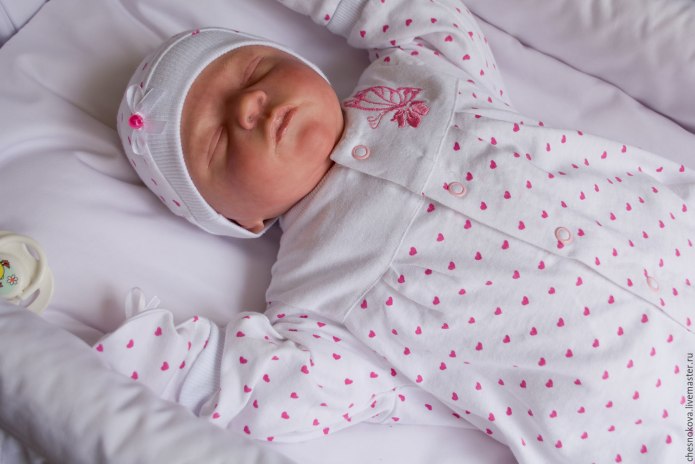 Экрю бэби одежда для новорожденных