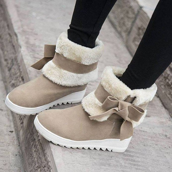 Мягкие ботинки