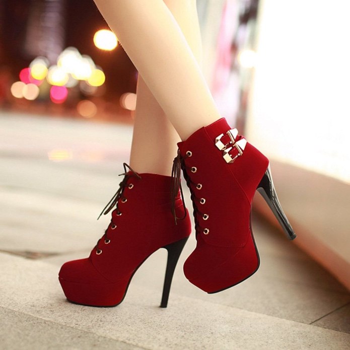 Сапоги Leather Kitten Heel Boots Zara autumn 2020