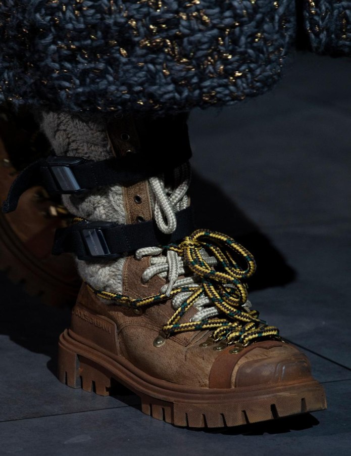 Сапоги Chanel 2021-2022