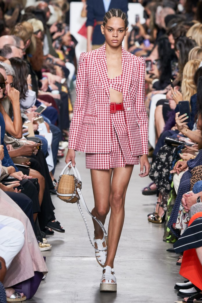 Prada коллекция 2020