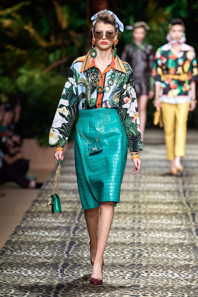 Alexander MCQUEEN осень зима 2020 - 2021