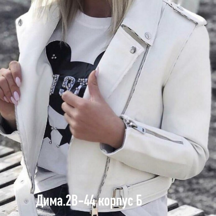 Черная дубленка с белым мехом женская