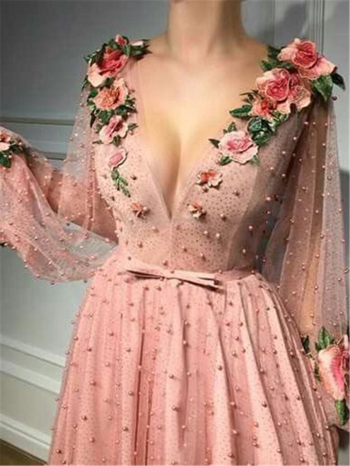 Турецкий дизайнер Teuta Matoshi