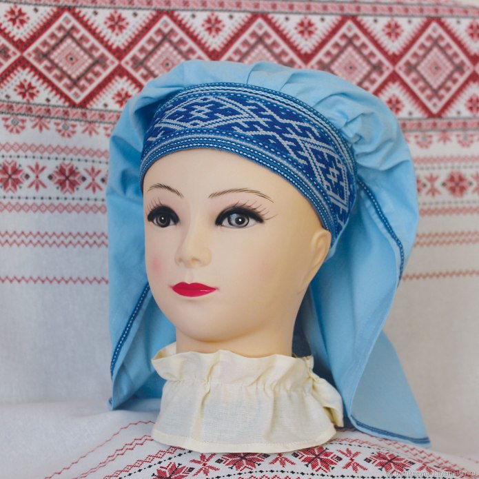 Повойник в живописи