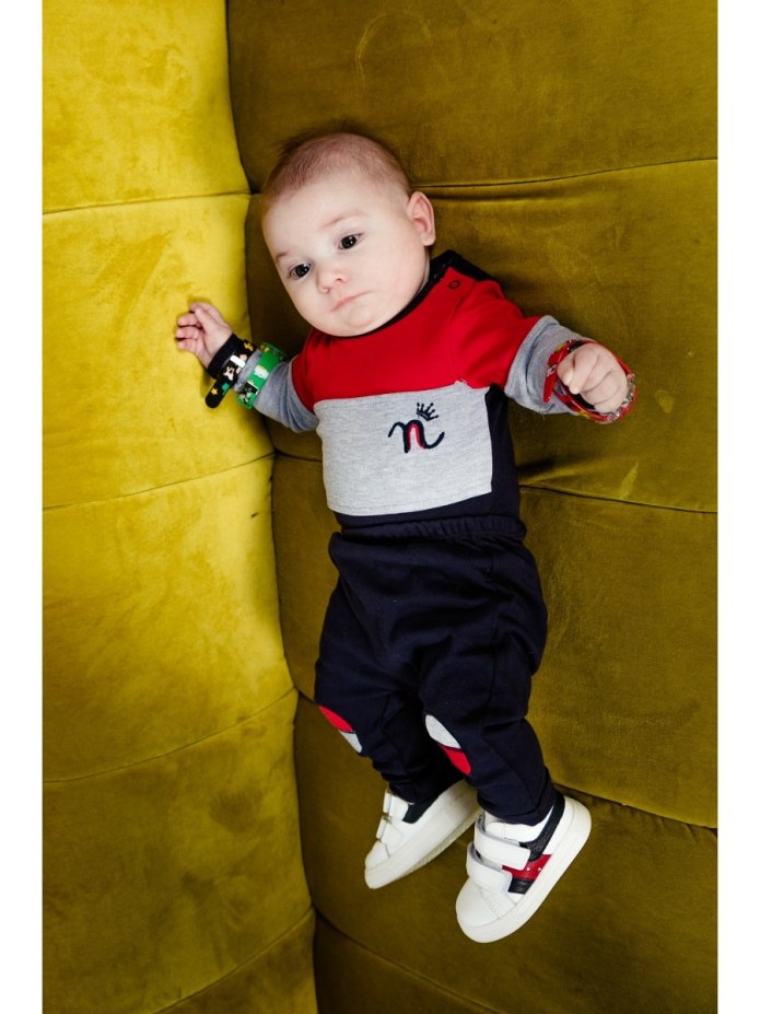 Плюшевый котенок