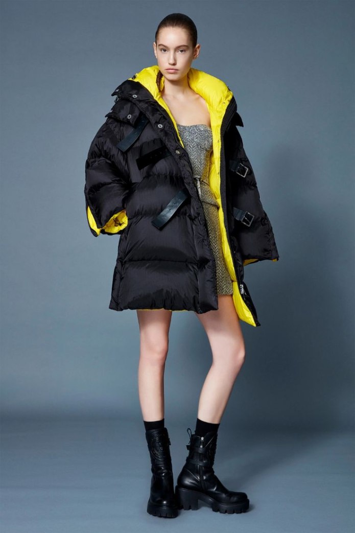 Vogue пуховики 2021