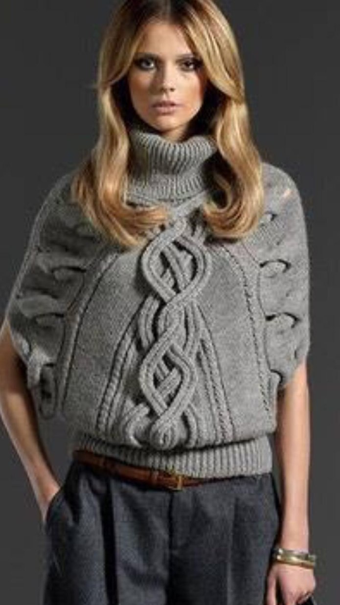Пуловер женский дизайнер Sachiko Burgin Shifted Eyelet Yoke Sweater