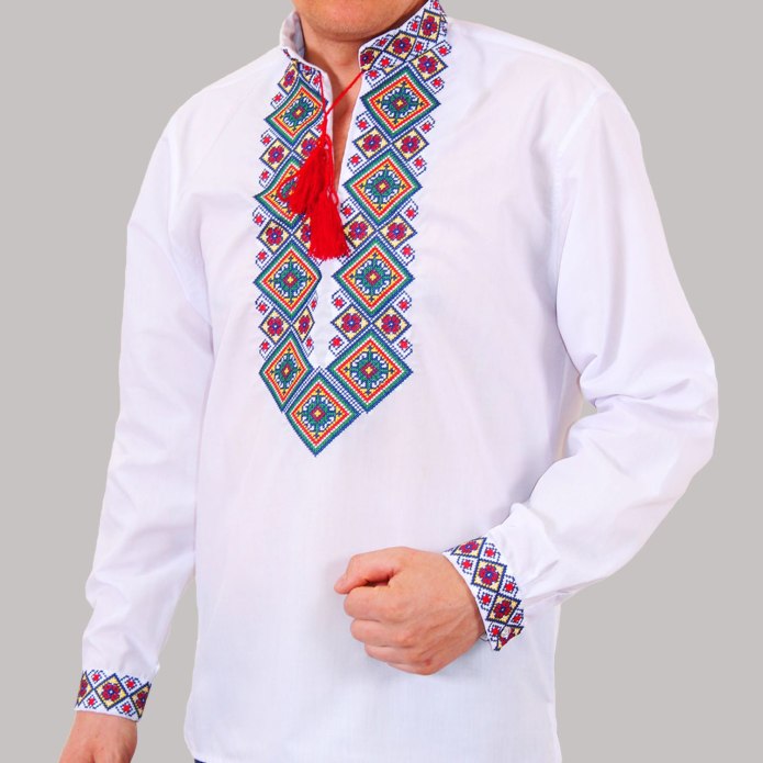 Вышиванка мужская