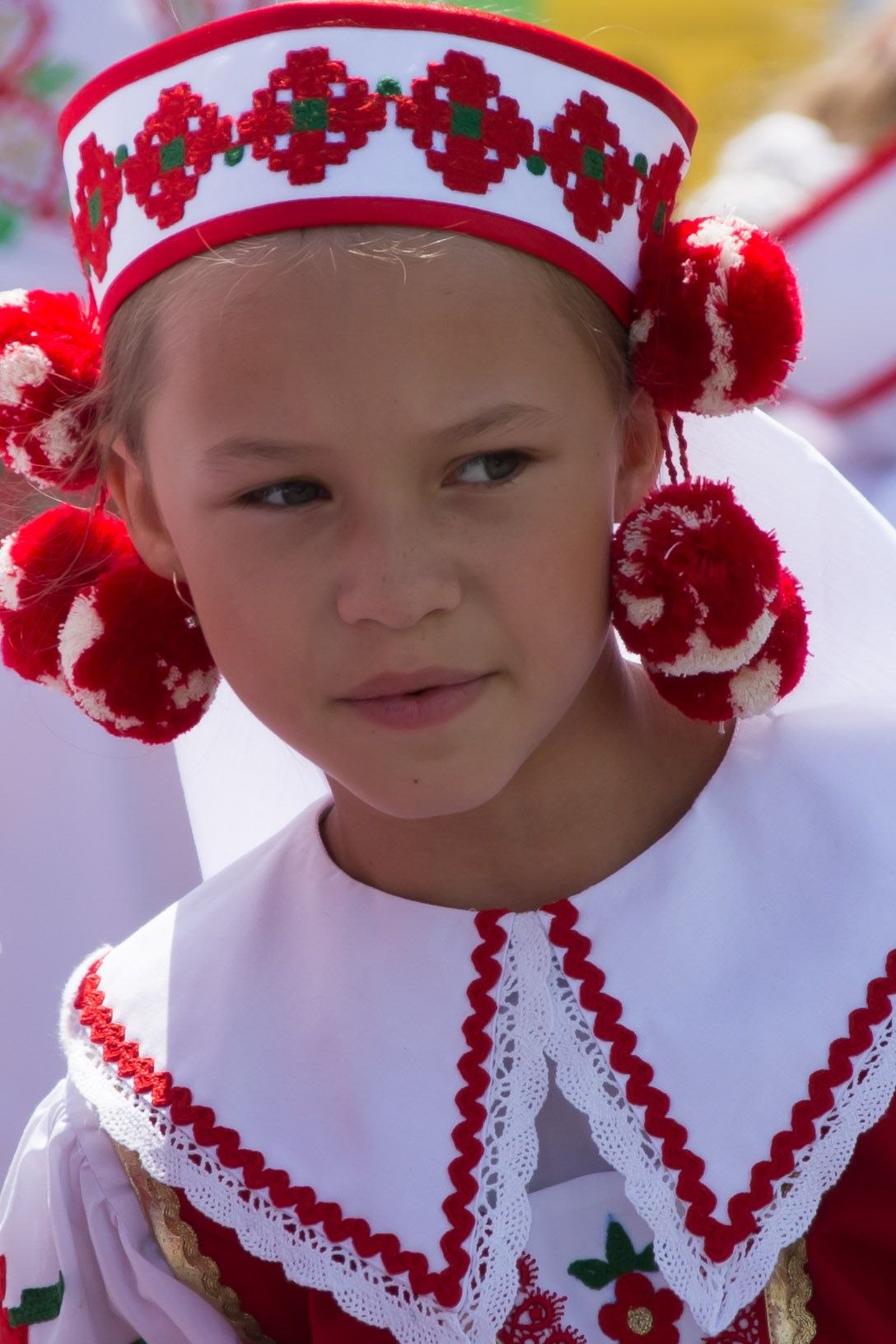 Беларусь в лицах. Национальные головные уборы в Беларуси. Белорусский национальный головной убор. Национальный головной убор белорусов. Белорусский головной убор женский.