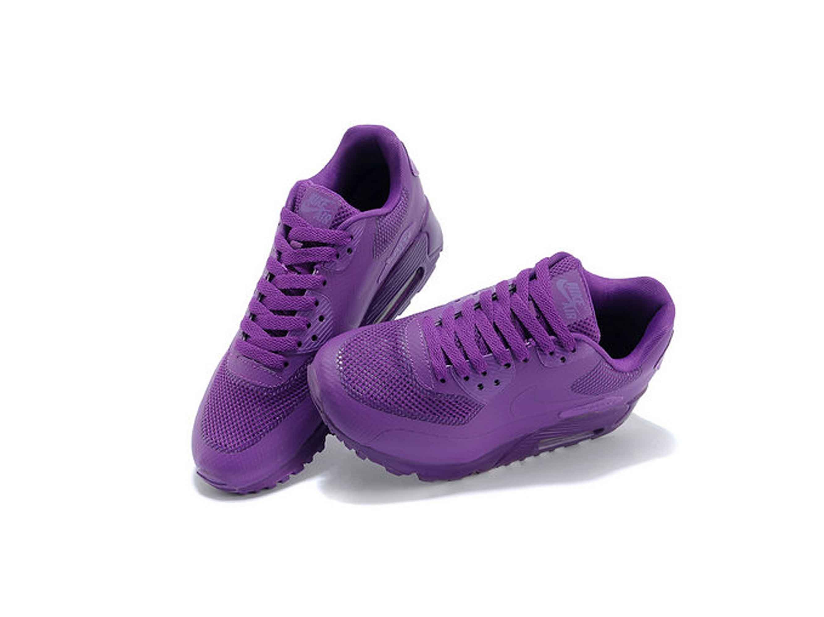 Фиолетовая подошва. Nike Air Max 90 фиолетовые женские. Nike Air Max фиолетовые. Nike Air Max женские сиреневые. Найк АИР Макс фиолетовые.