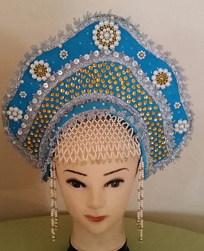 Русский кокошник