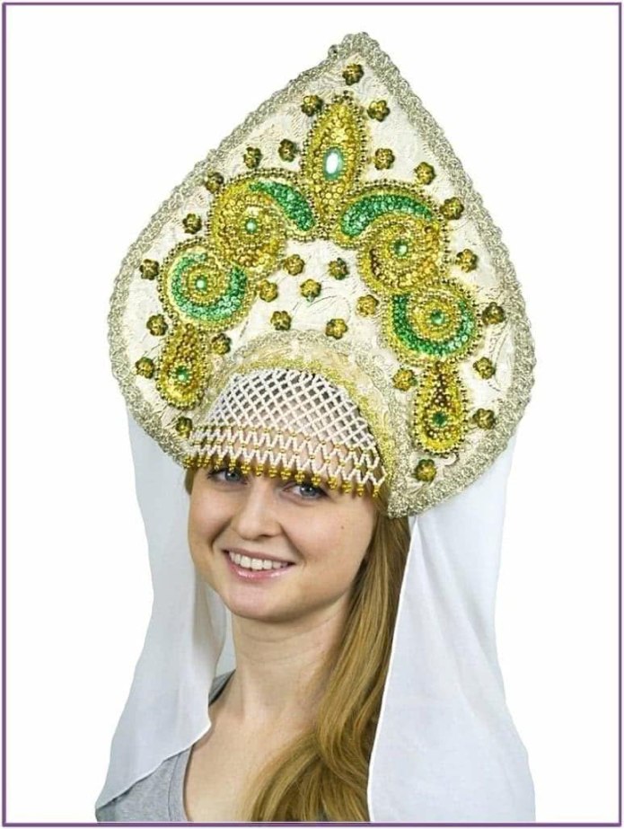 Кокошник Алина