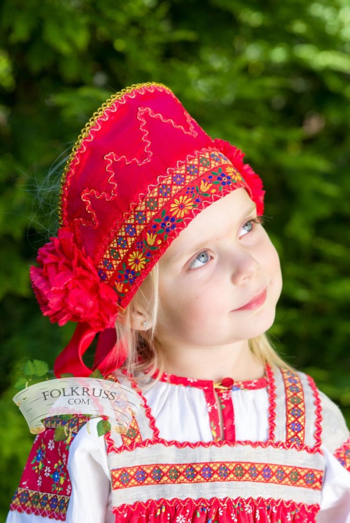 Повойник, Кичка, кокошник