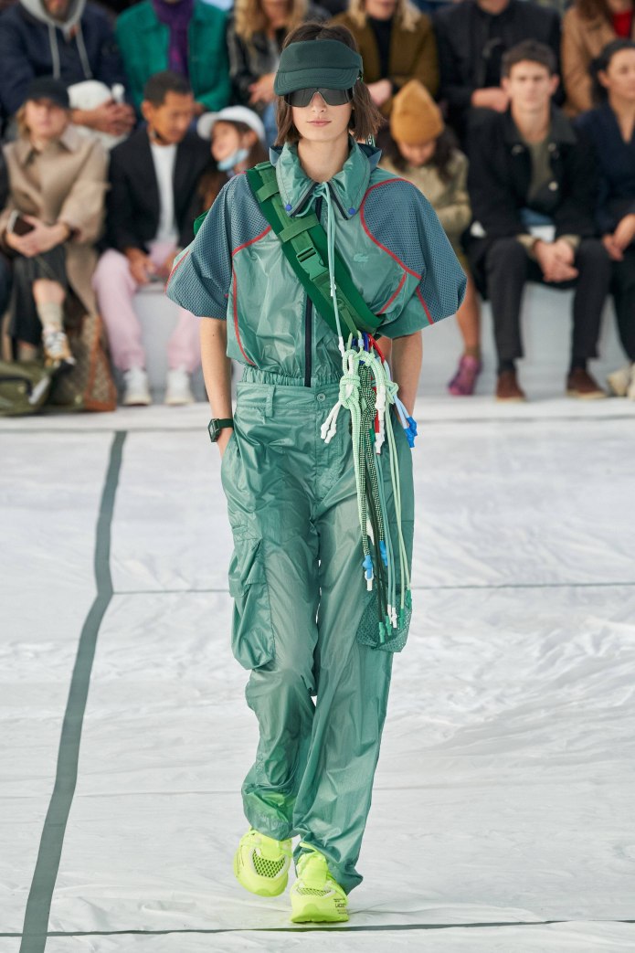 Moschino 2022 Resort