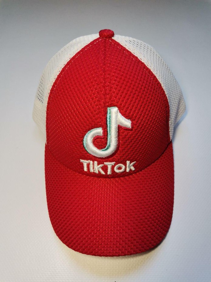 Кепка tik Tok