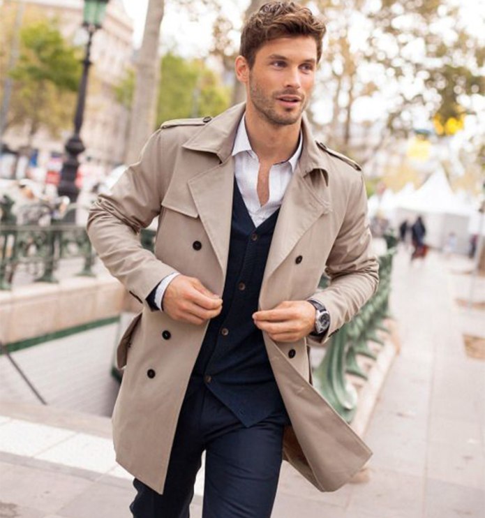 Street Style man тренч