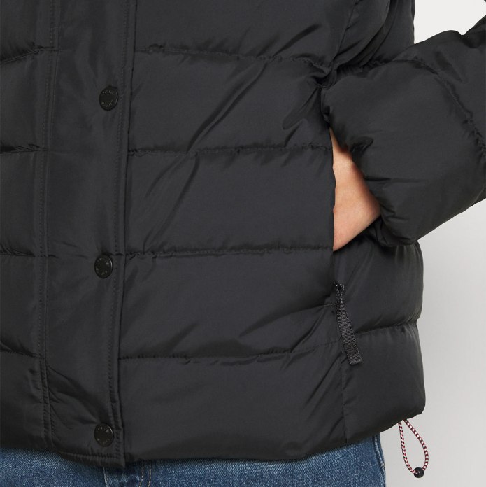 Пуховик Levis 2773200030